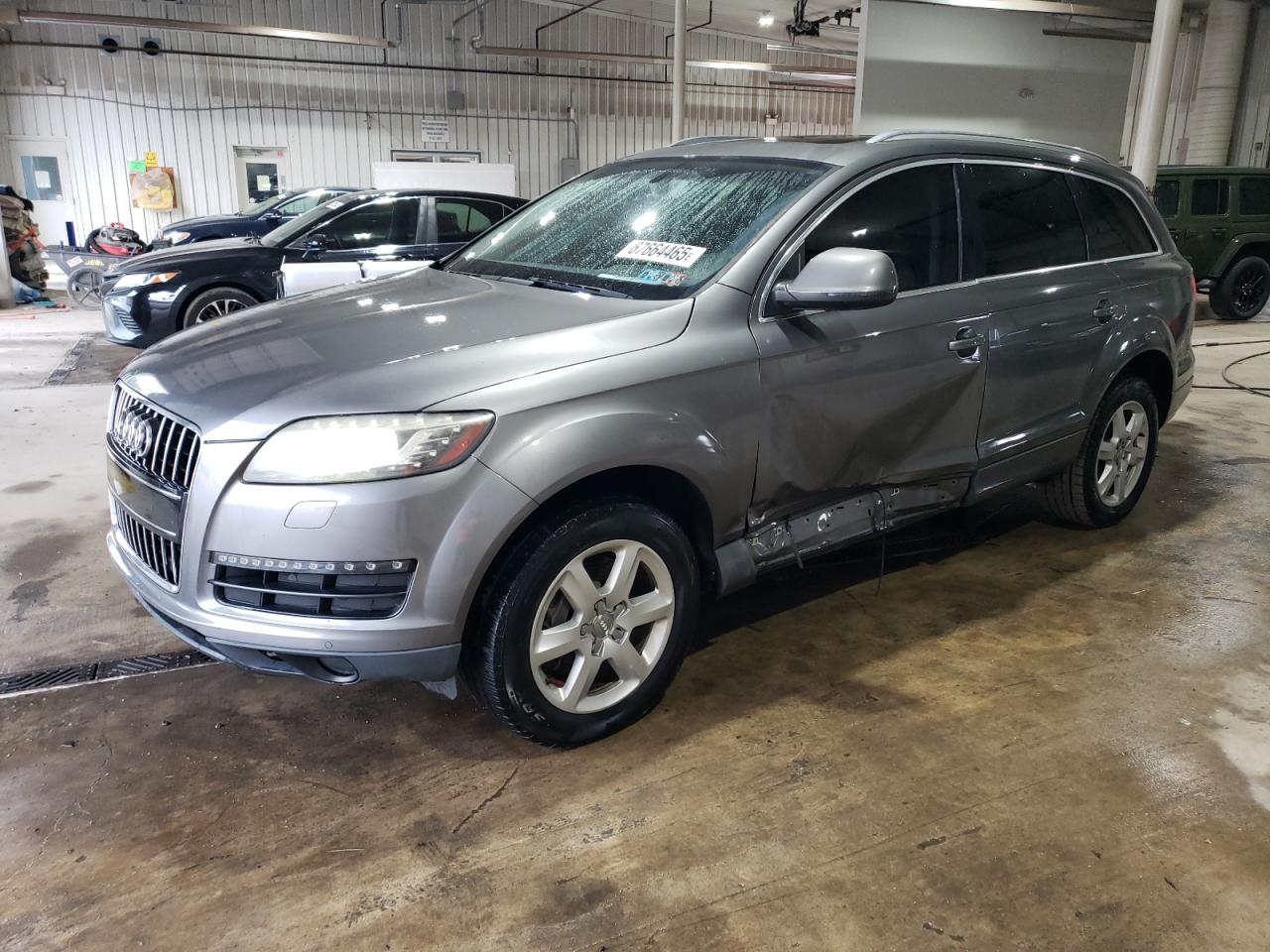 2010 AUDI Q7