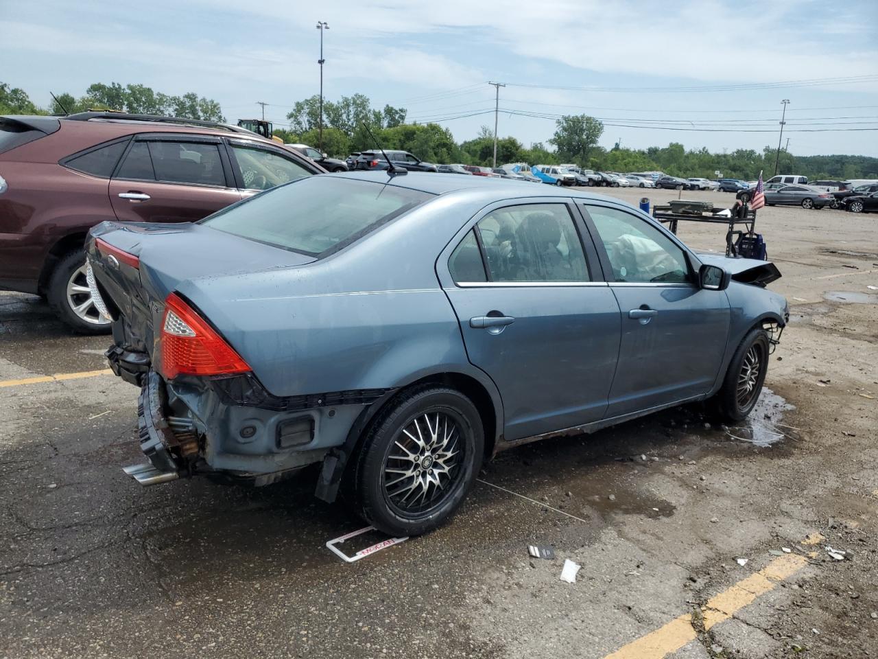 2011 FORD FUSION SE photo 7