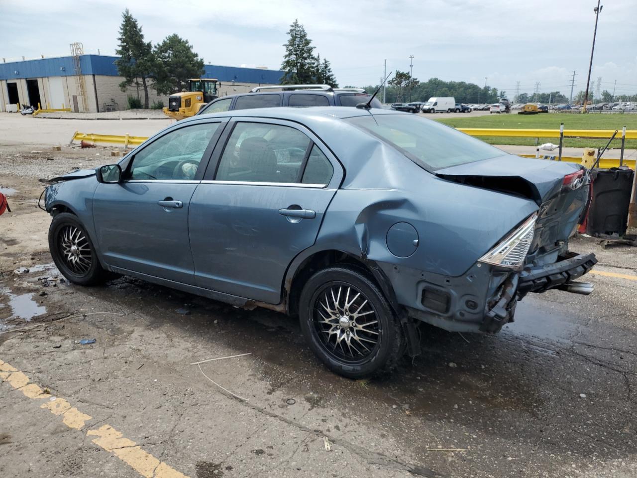 2011 FORD FUSION SE photo 4