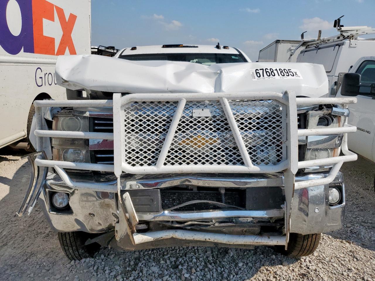 2015 CHEVROLET SILVERADO K3500 LTZ photo 13