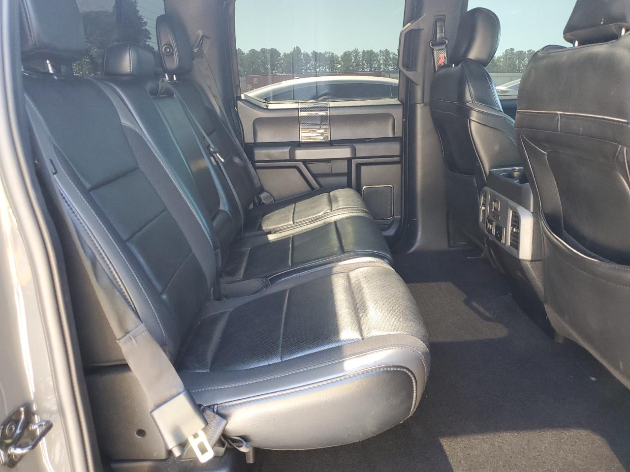 2020 FORD F150 photo 19