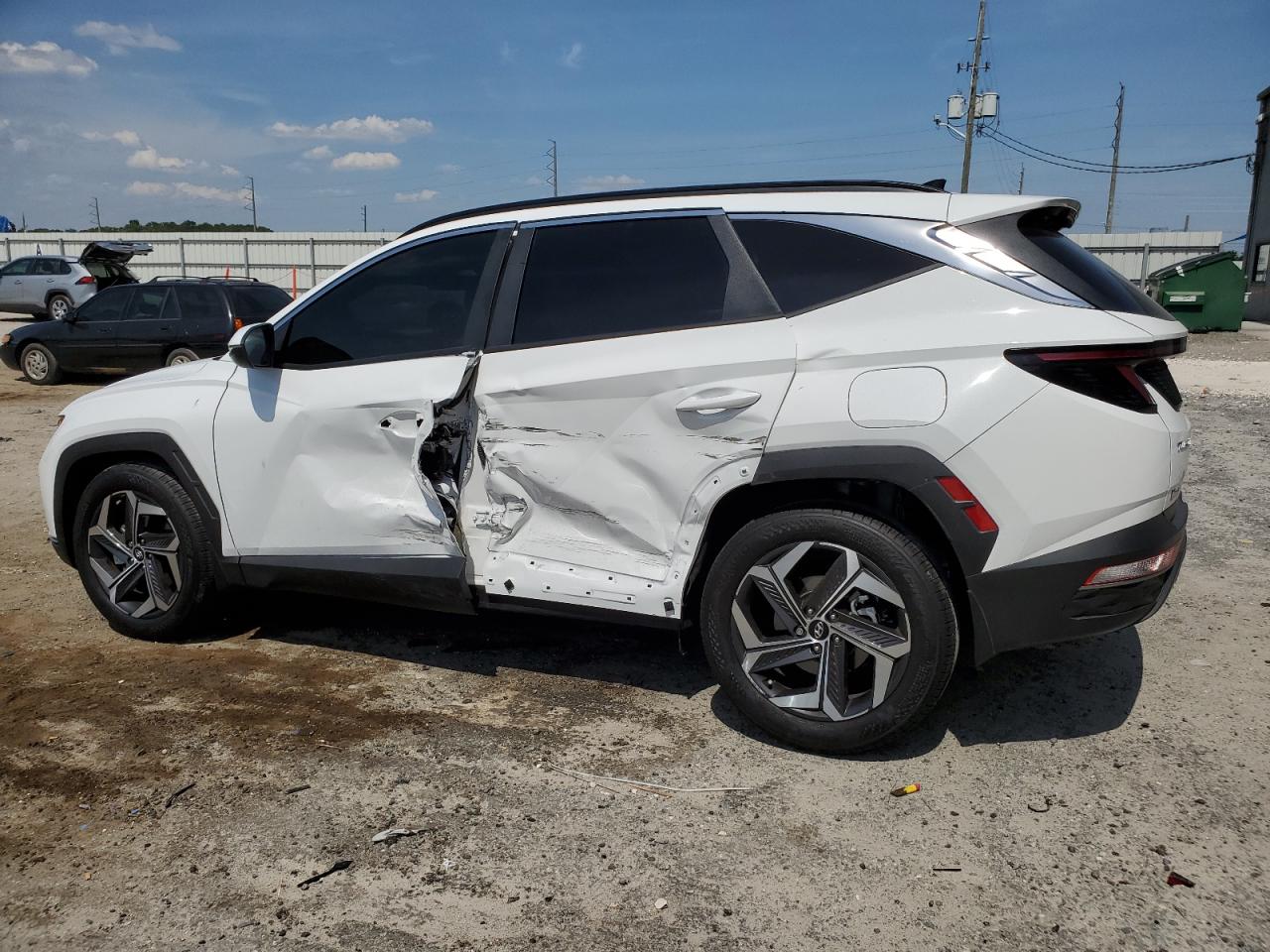2024 HYUNDAI TUCSON SEL photo 2