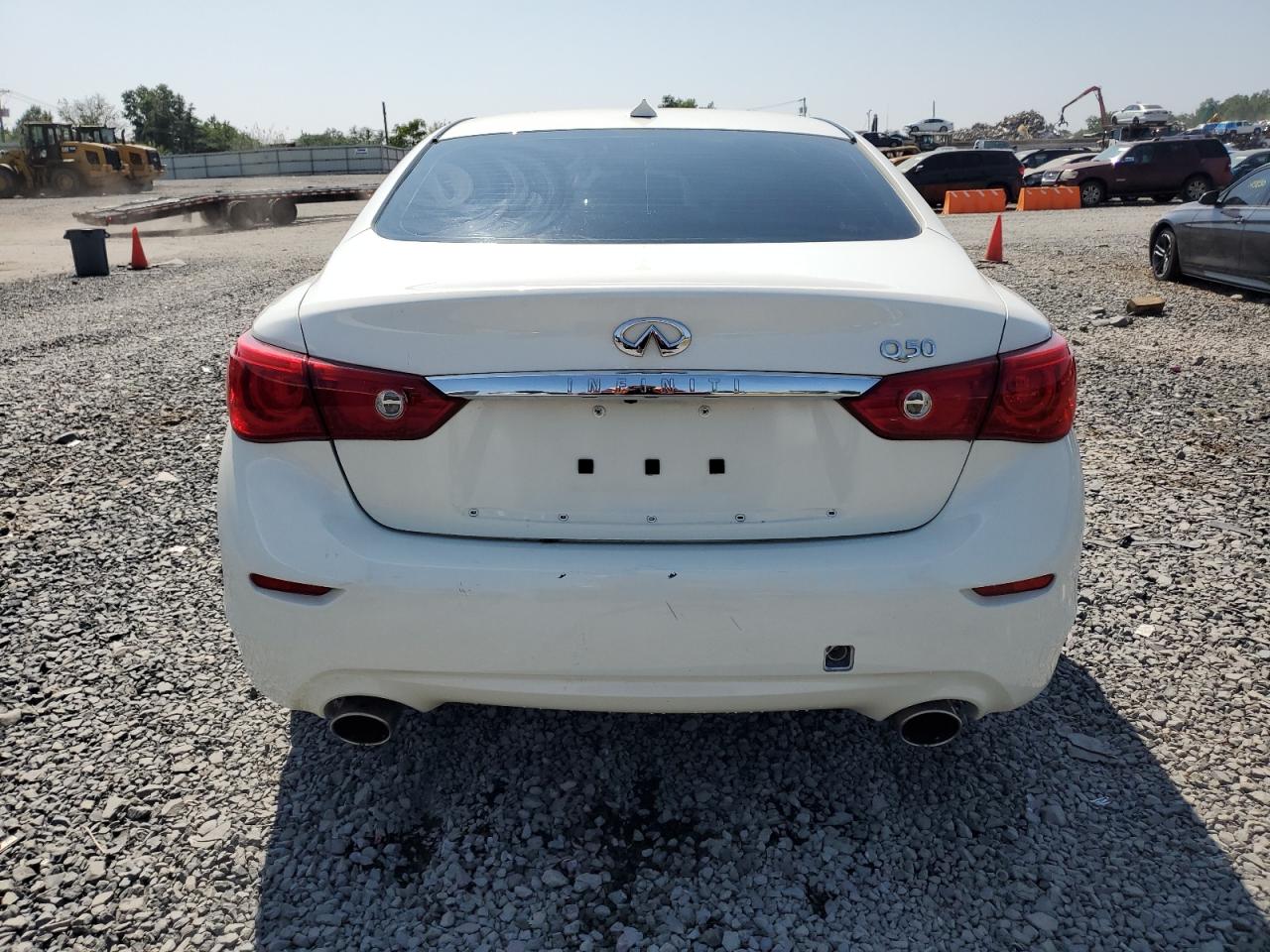 2015 INFINITI Q50 BASE photo 11