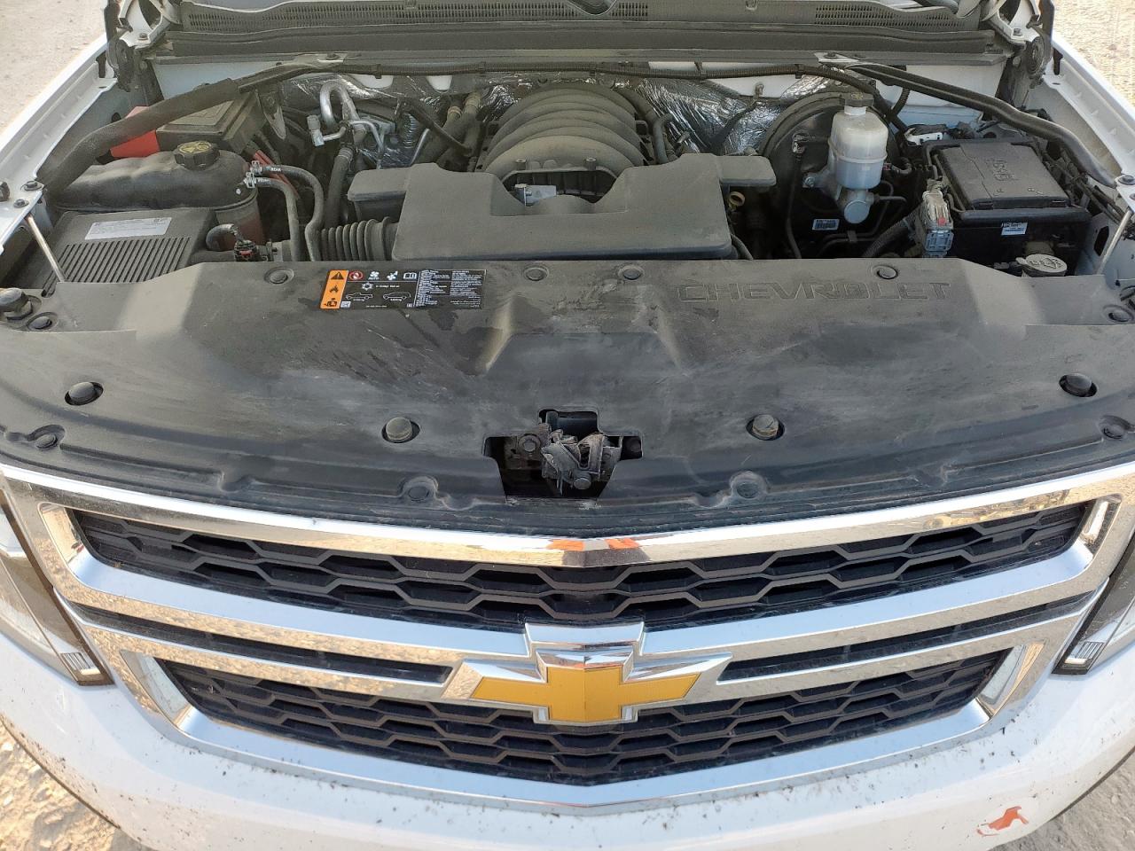 2018 CHEVROLET SUBURBAN C1500 LS photo 34
