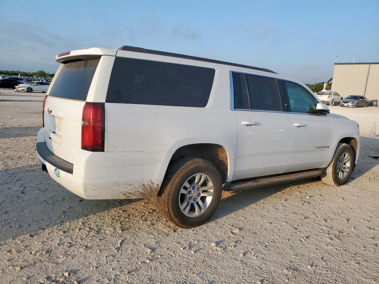 2018 CHEVROLET SUBURBAN C1500 LS photo 7