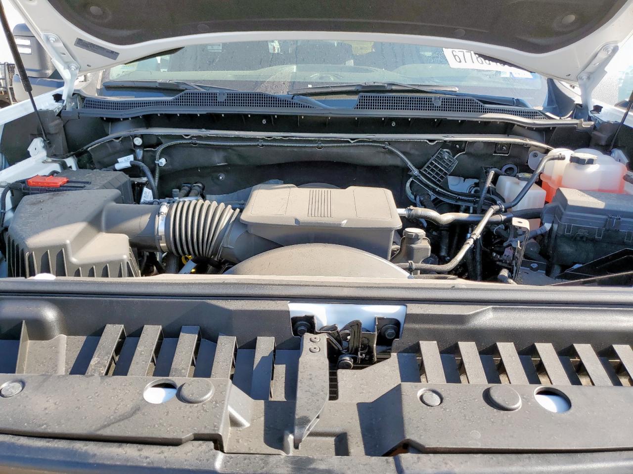 2025 CHEVROLET SILVERADO K2500 HEAVY DUTY photo 21