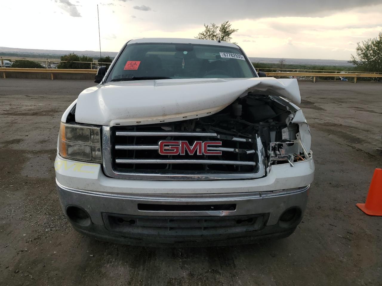 2012 GMC SIERRA C1500 SL photo 5