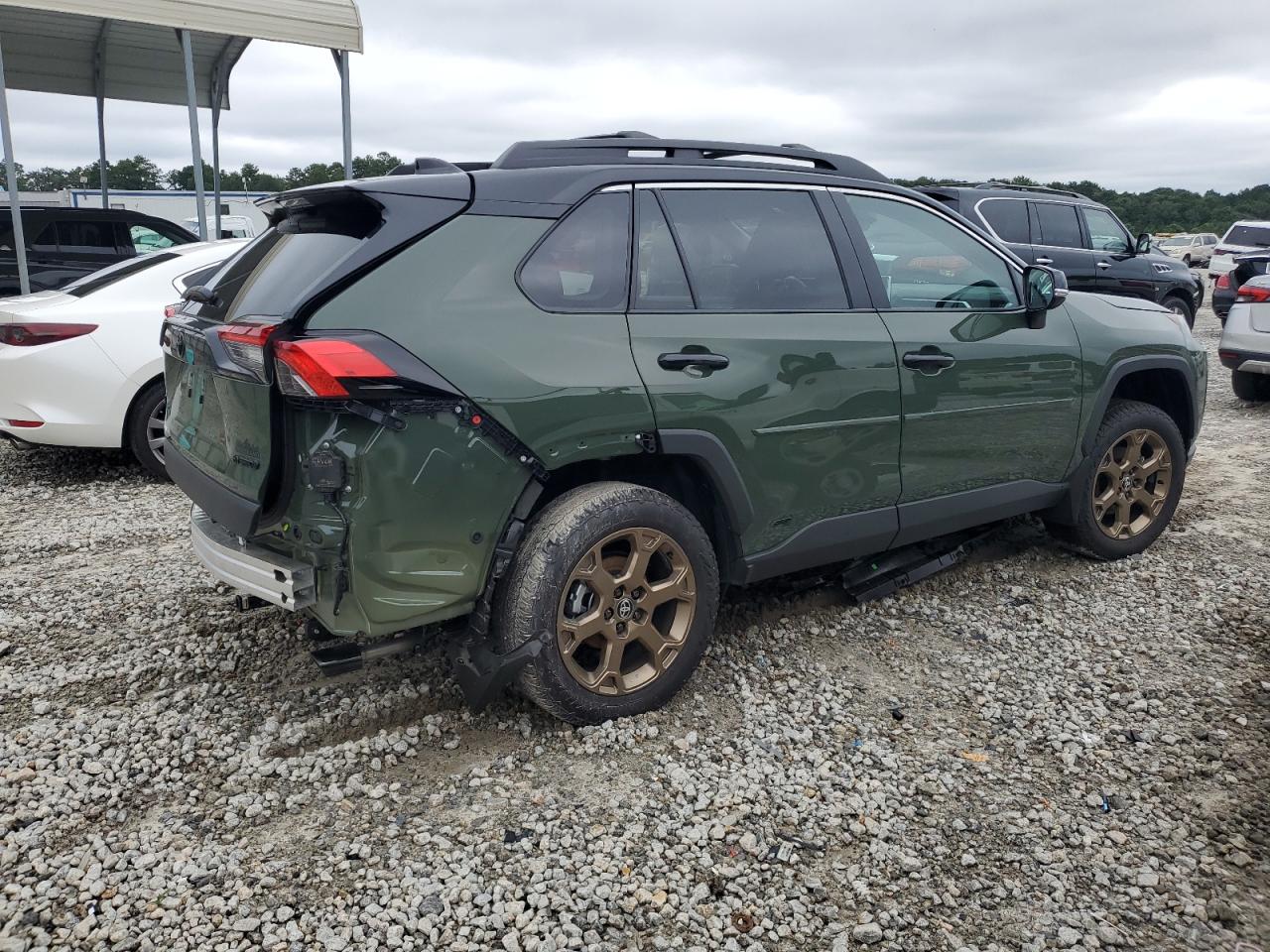 2024 TOYOTA RAV4 WOODLAND EDITION photo 3