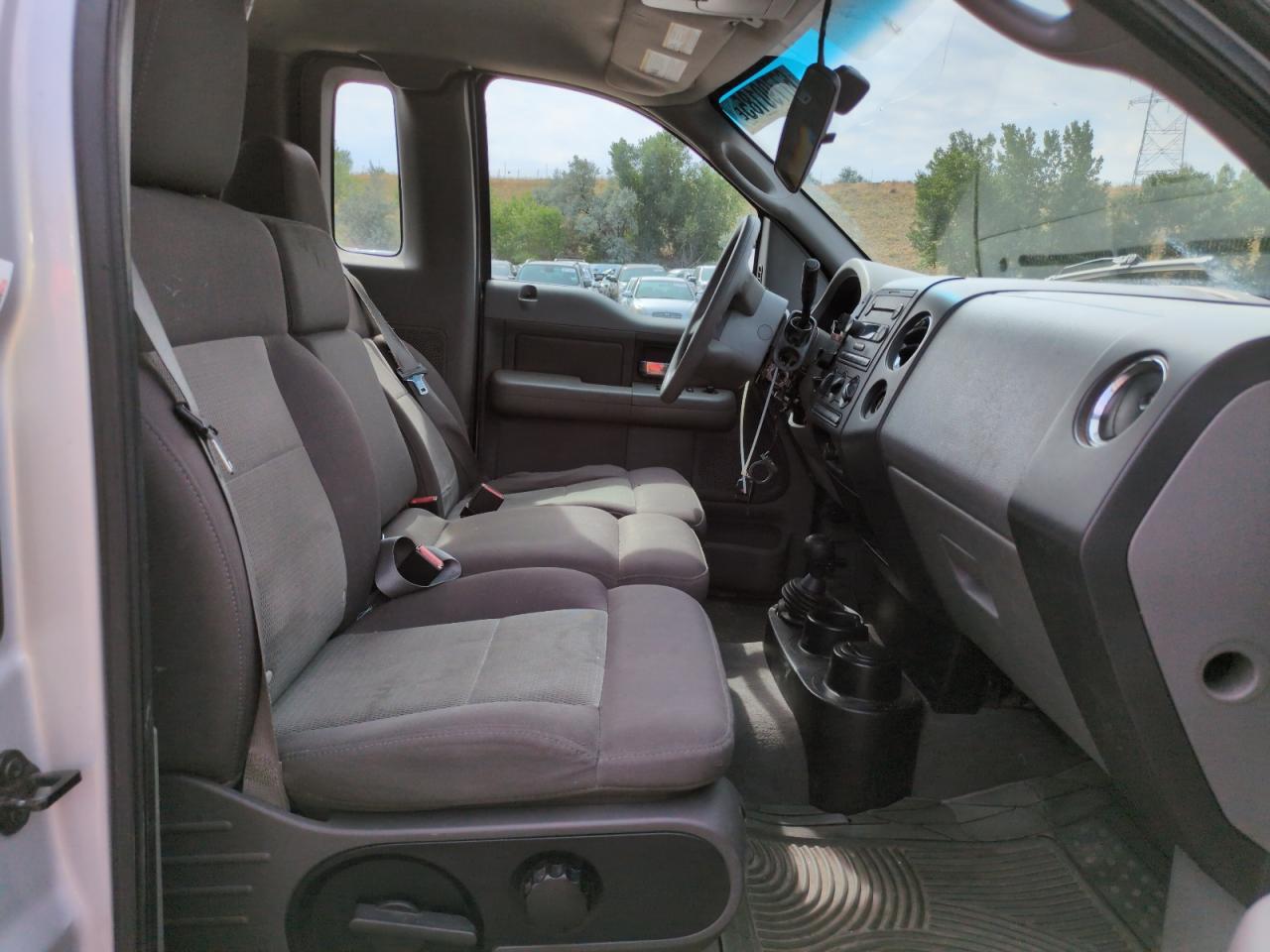 2004 FORD F150 photo 19