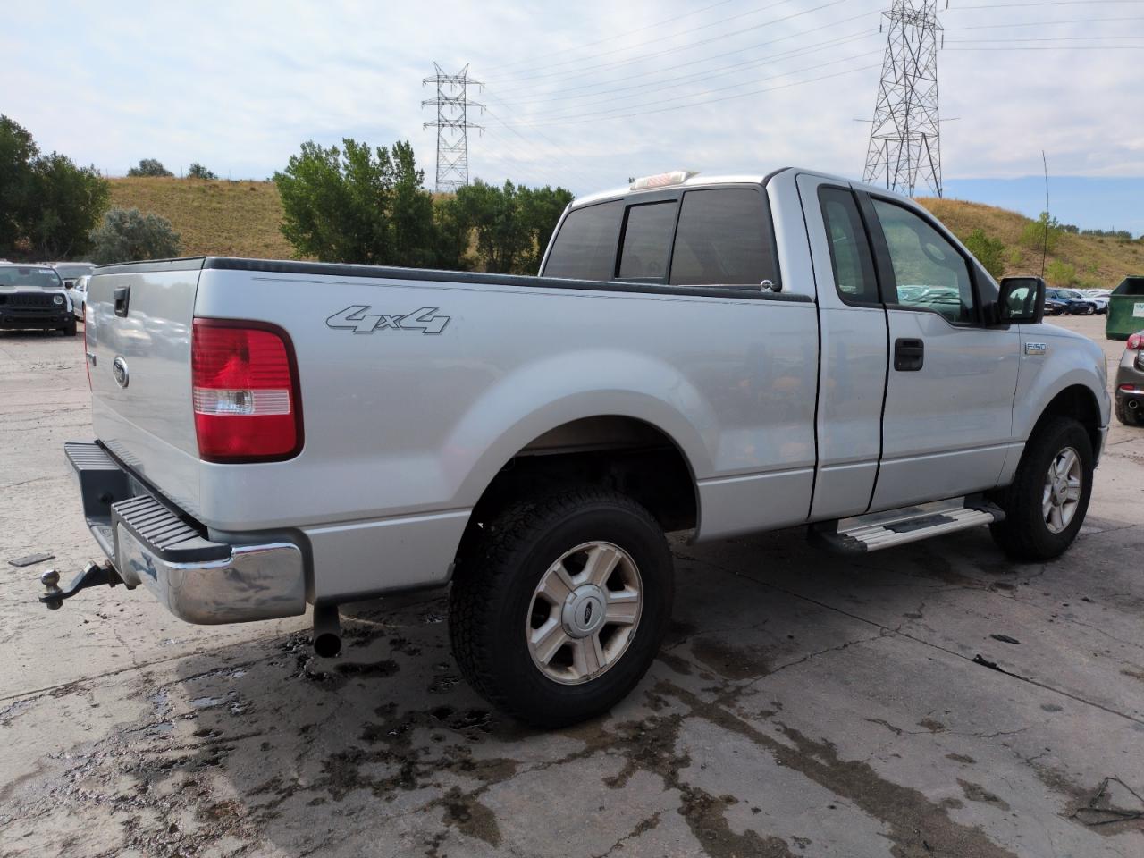 2004 FORD F150 photo 5