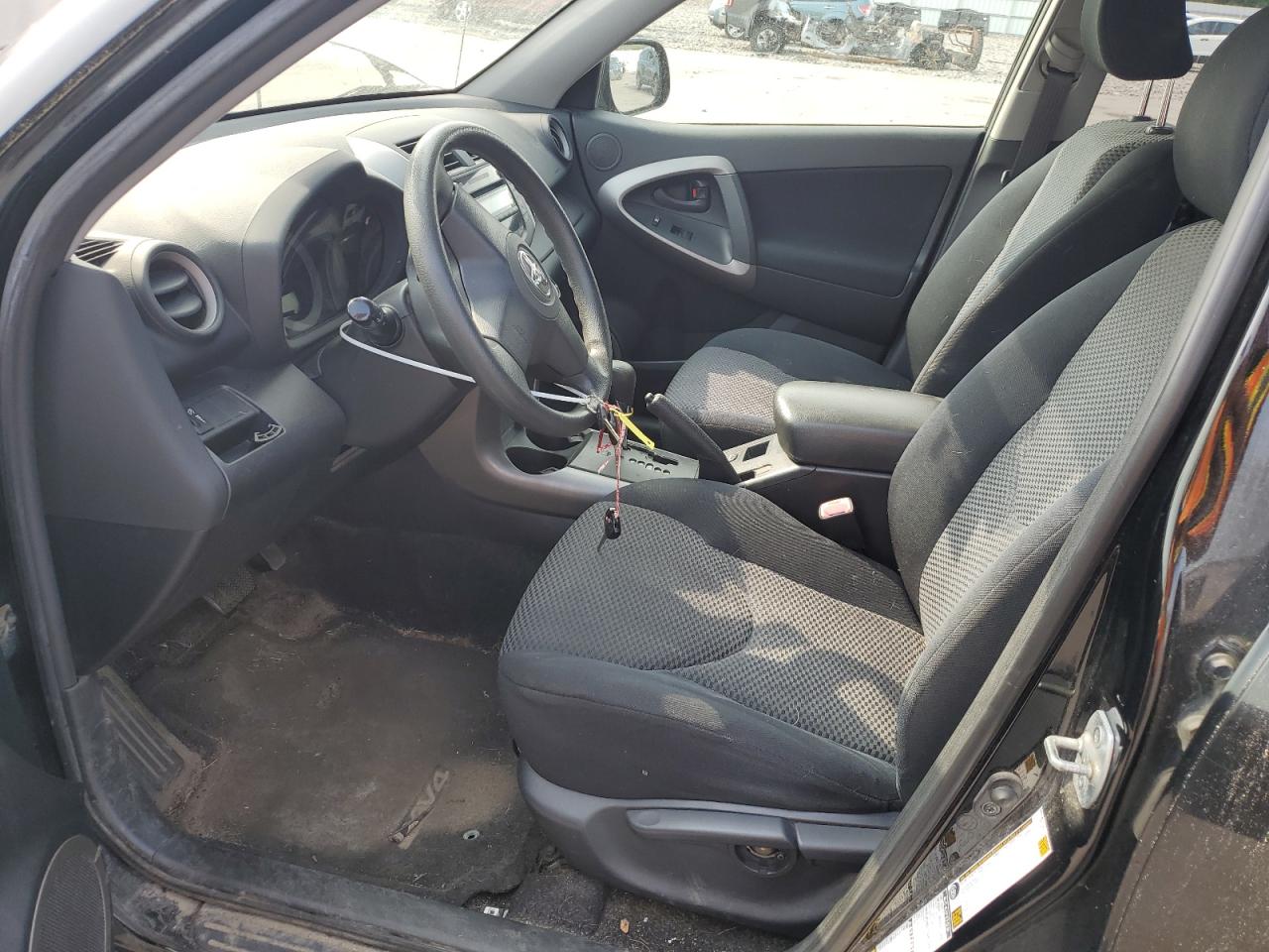 2006 TOYOTA RAV4 SPORT photo 13