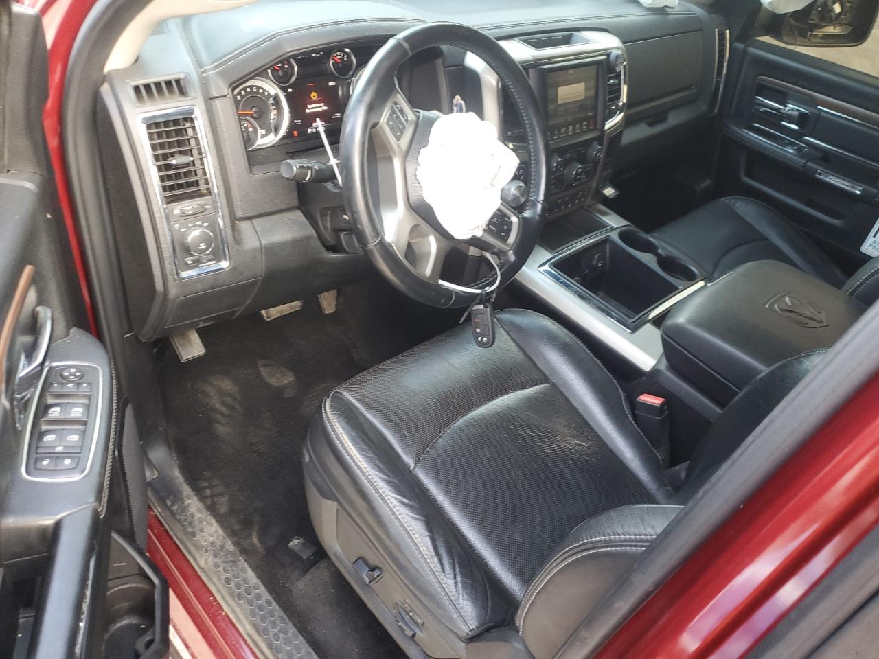 2015 RAM 1500 LARAMIE photo 8