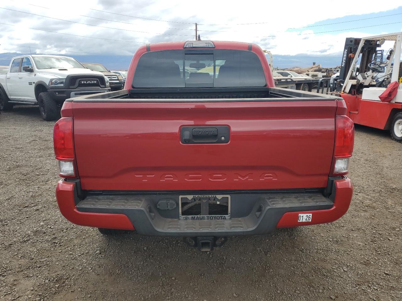 2017 TOYOTA TACOMA DOUBLE CAB photo 16