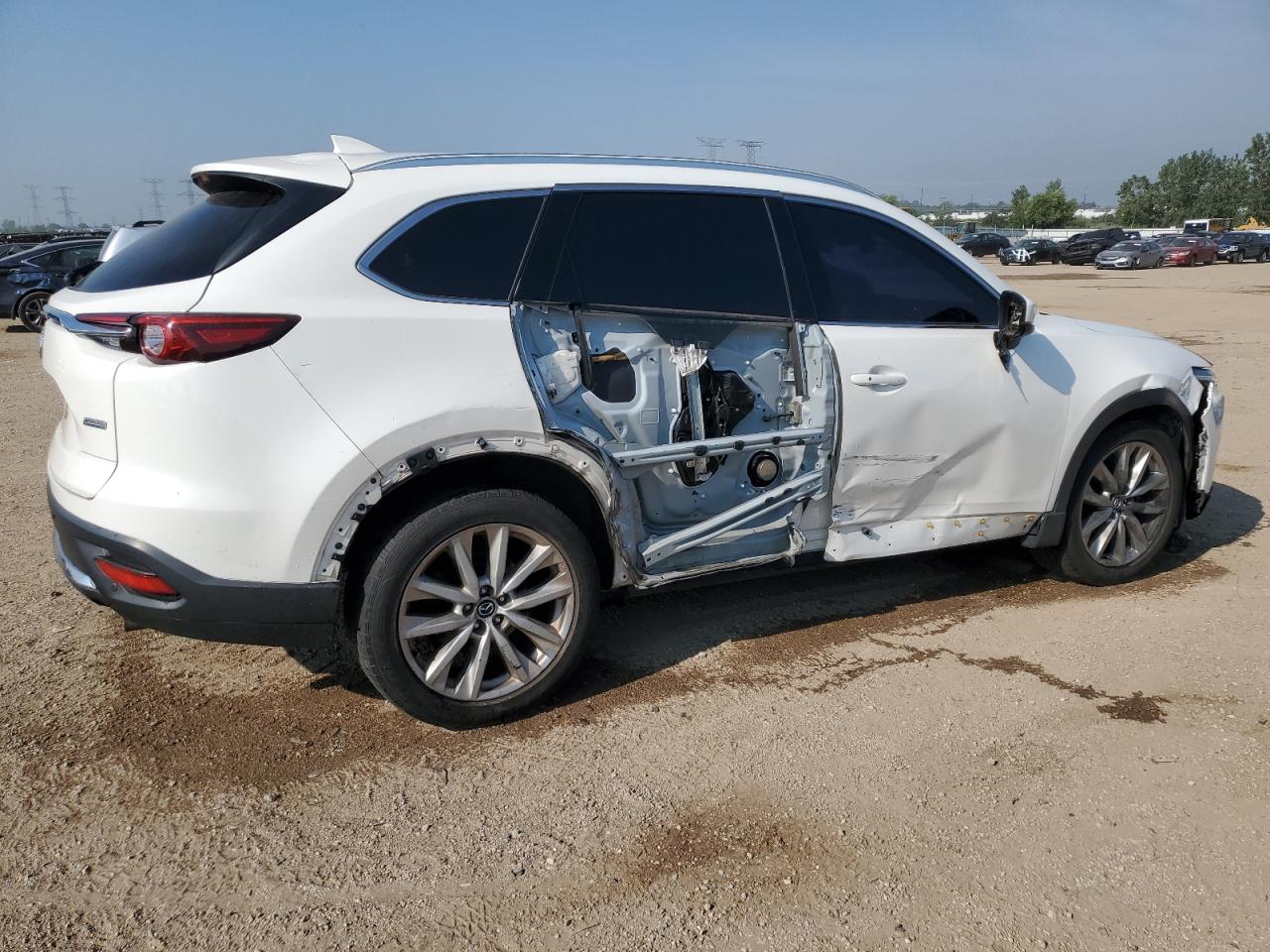 2016 MAZDA CX-9 SIGNATURE photo 3