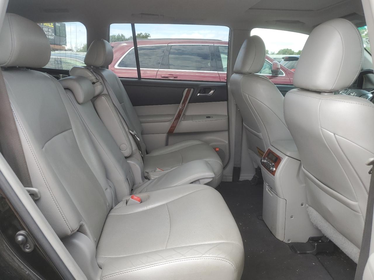 2012 TOYOTA HIGHLANDER LIMITED photo 21