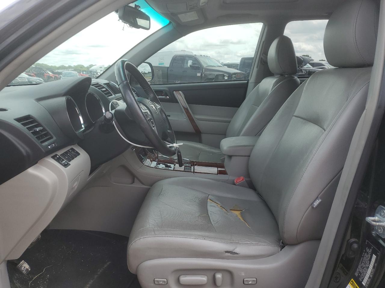 2012 TOYOTA HIGHLANDER LIMITED photo 13