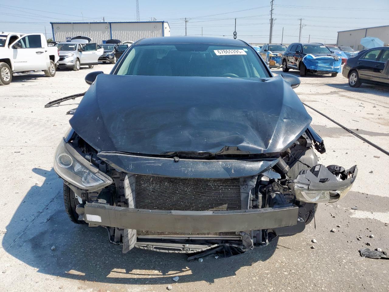 2017 HYUNDAI ELANTRA SE photo 13