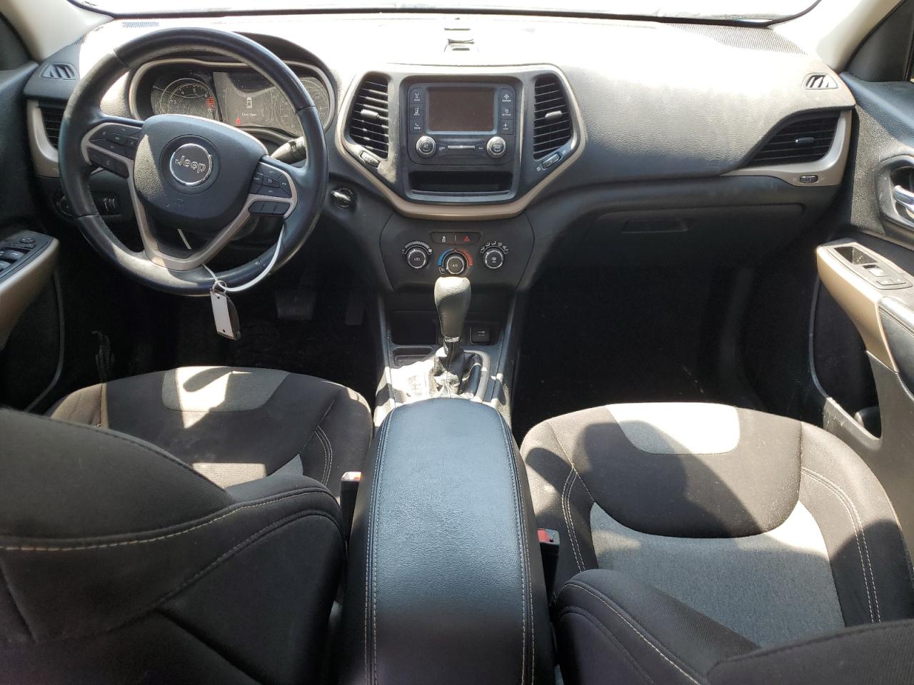 2018 JEEP CHEROKEE LATITUDE photo 22