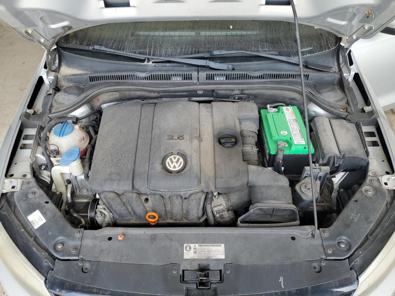 2012 VOLKSWAGEN JETTA SE photo 31