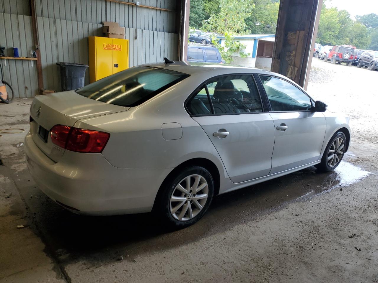 2012 VOLKSWAGEN JETTA SE photo 7