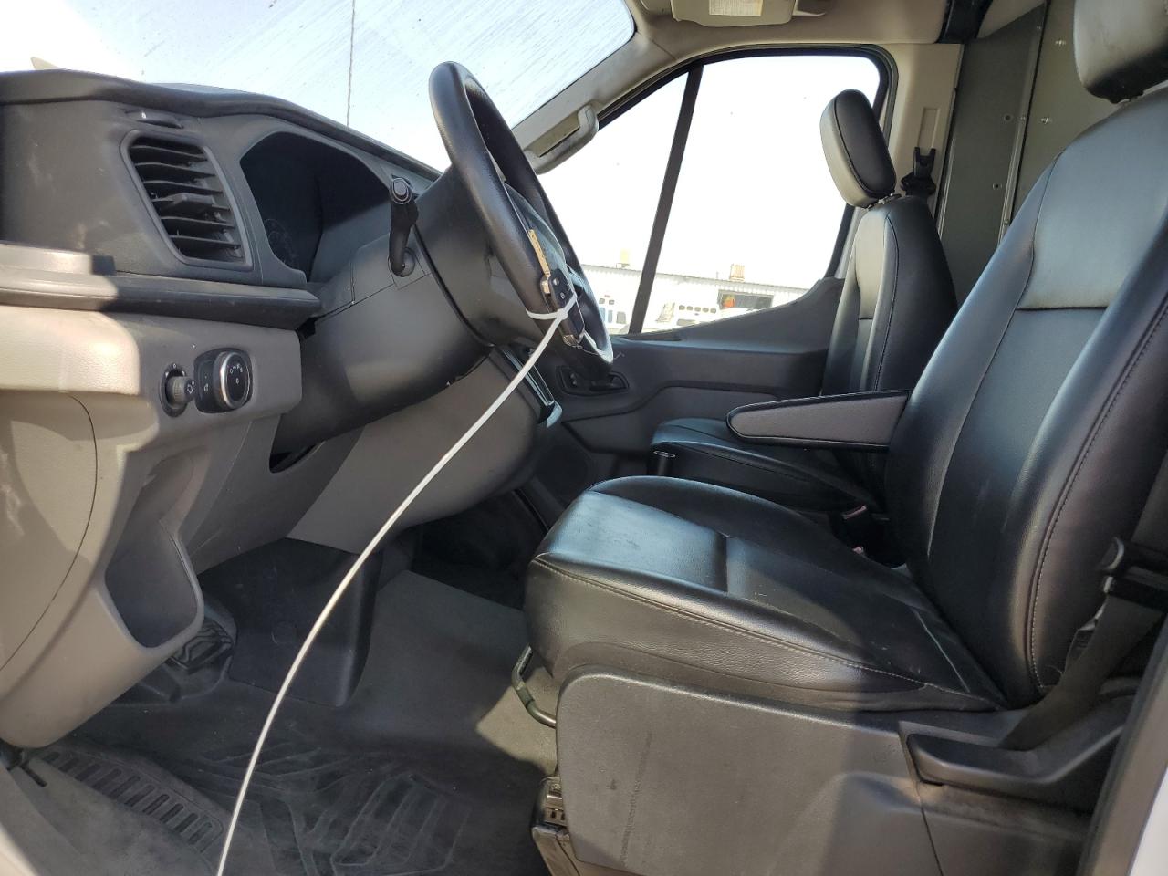 2020 FORD TRANSIT T-350 photo 13