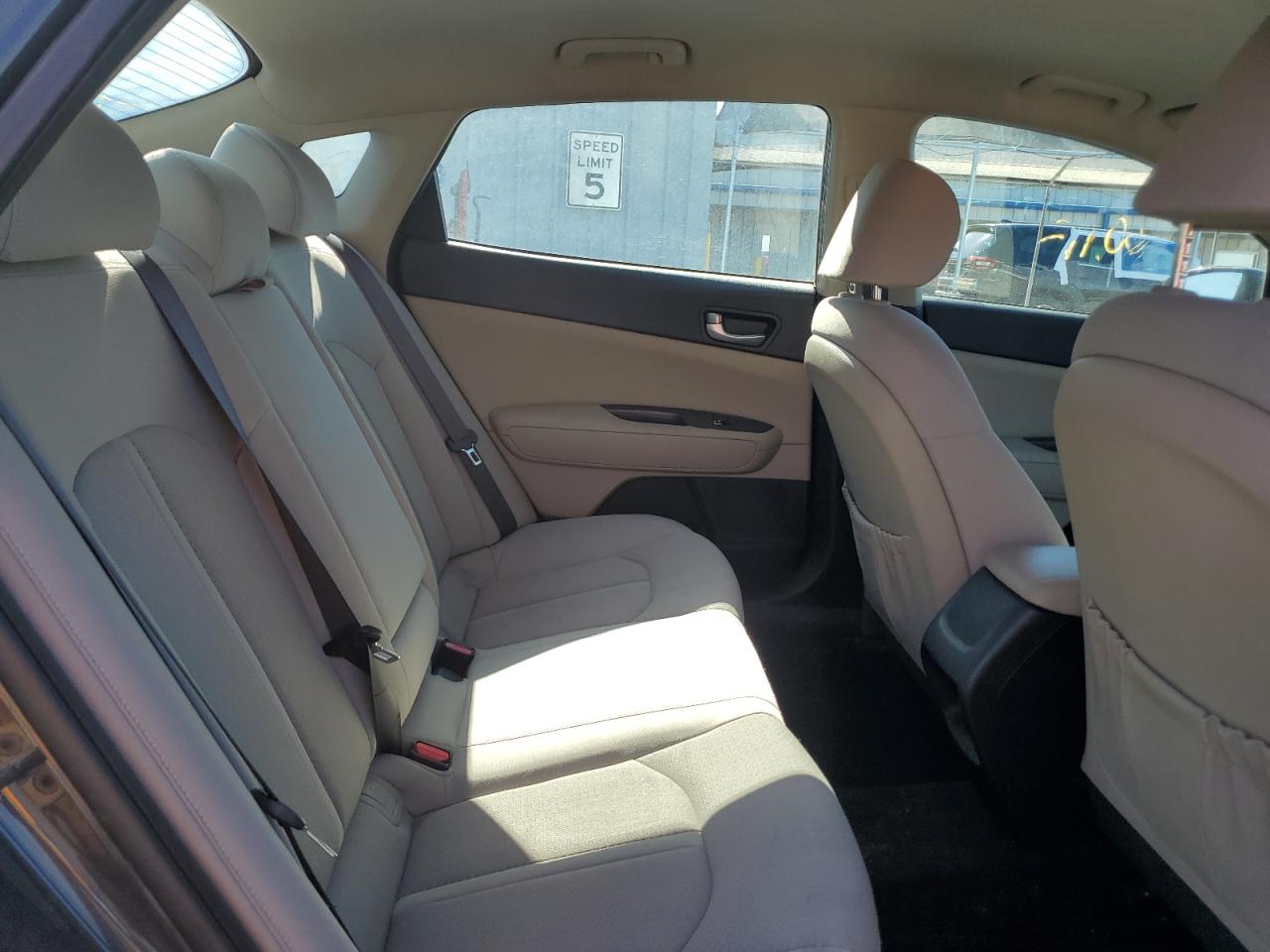 2016 KIA OPTIMA LX photo 10