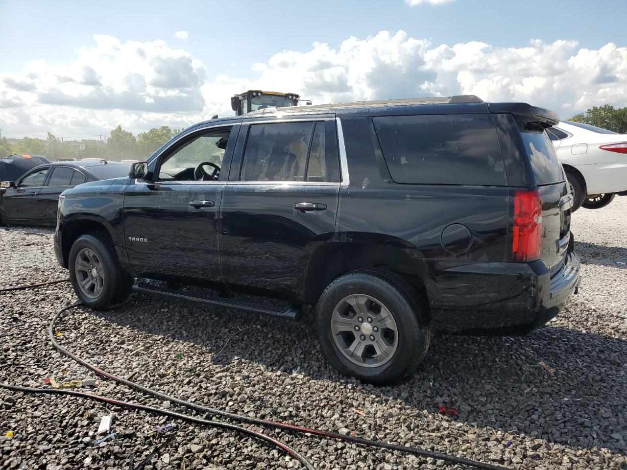 2017 CHEVROLET TAHOE K1500 LT photo 3