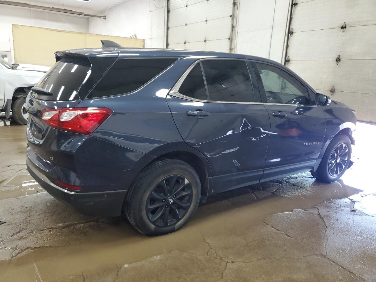 2018 CHEVROLET EQUINOX LT photo 3