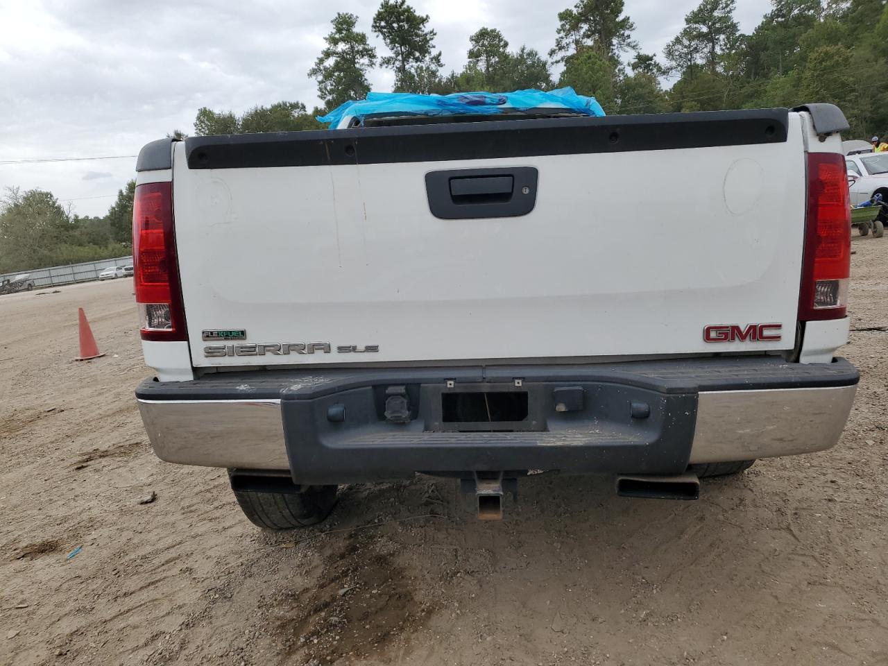 2011 GMC SIERRA C1500 SLE photo 6