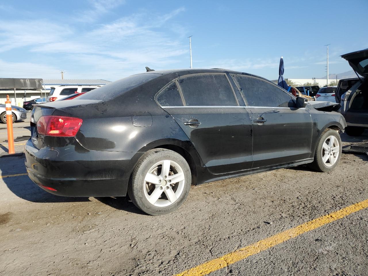 2014 VOLKSWAGEN JETTA TDI photo 3