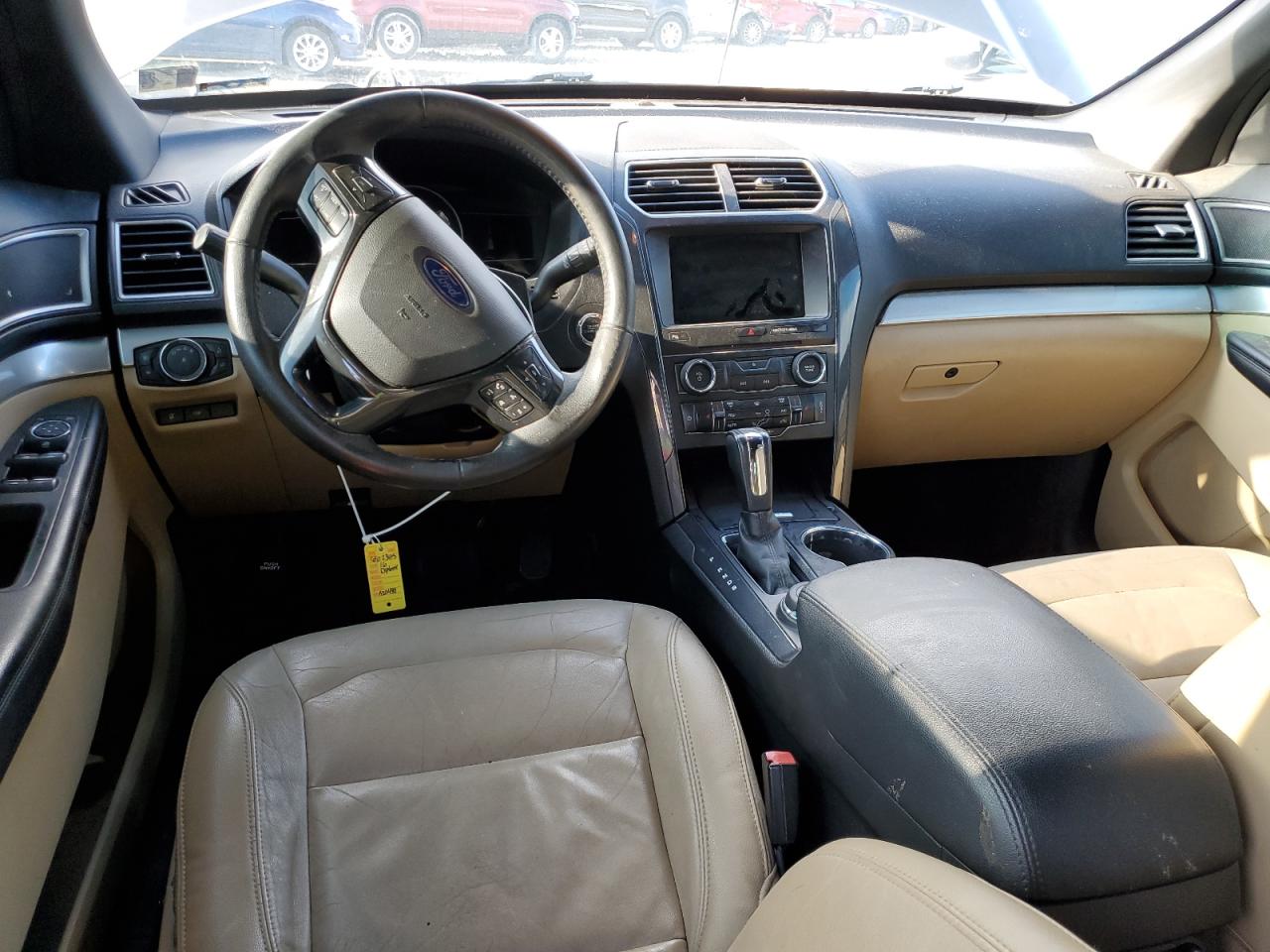 2016 FORD EXPLORER XLT photo 22