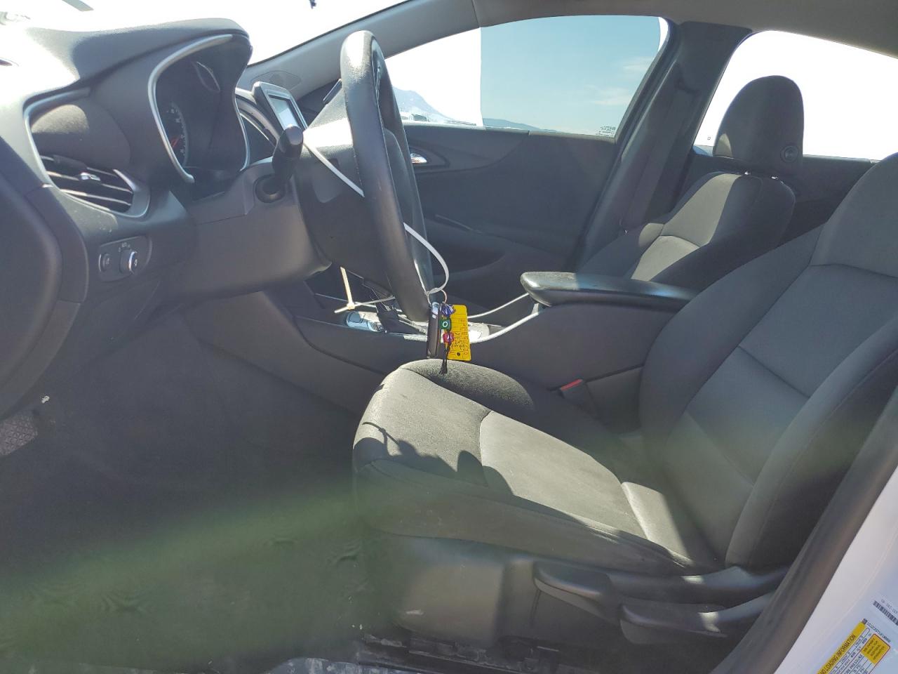 2018 CHEVROLET MALIBU LS photo 13
