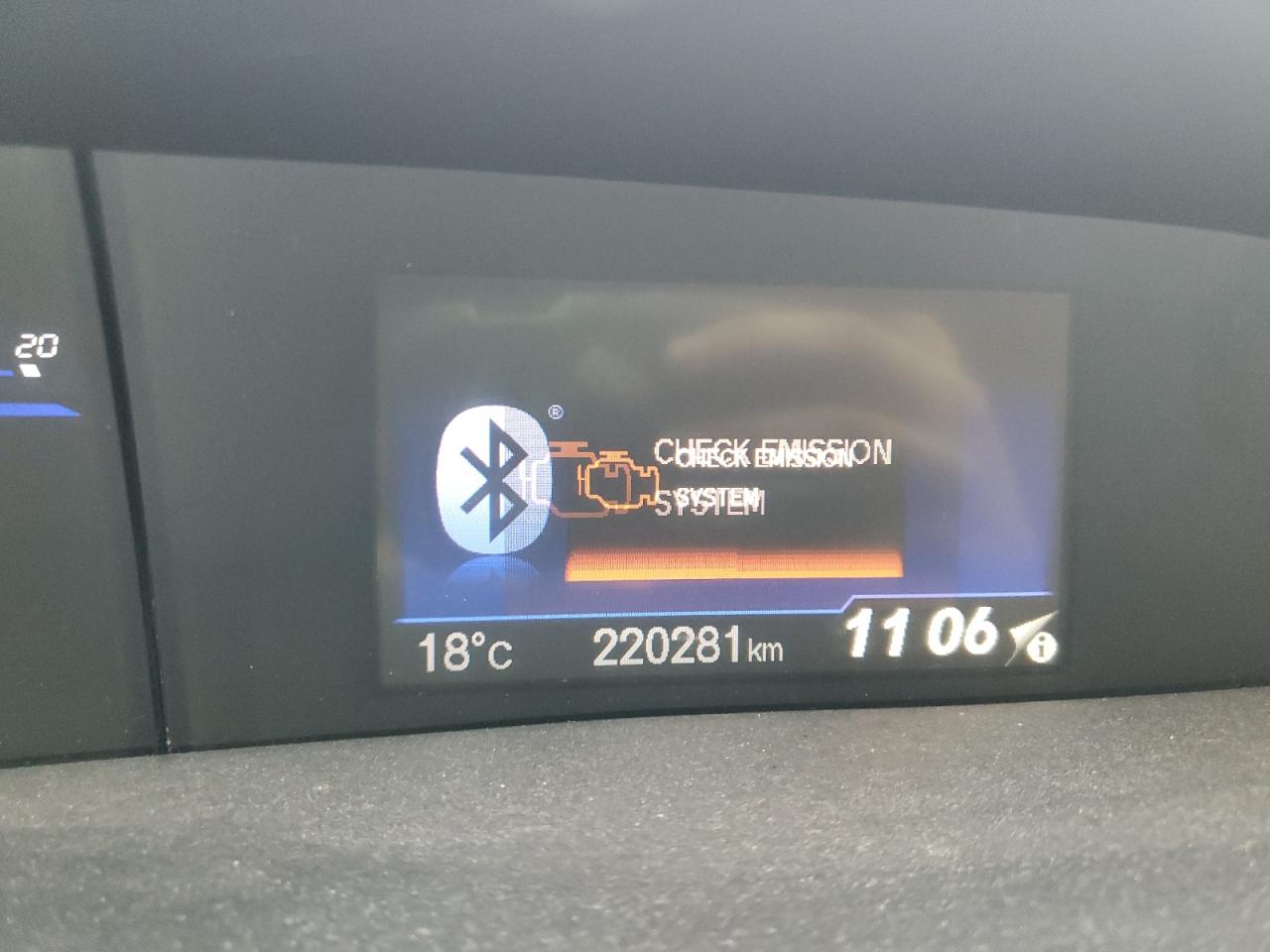 2012 HONDA CIVIC LX photo 25