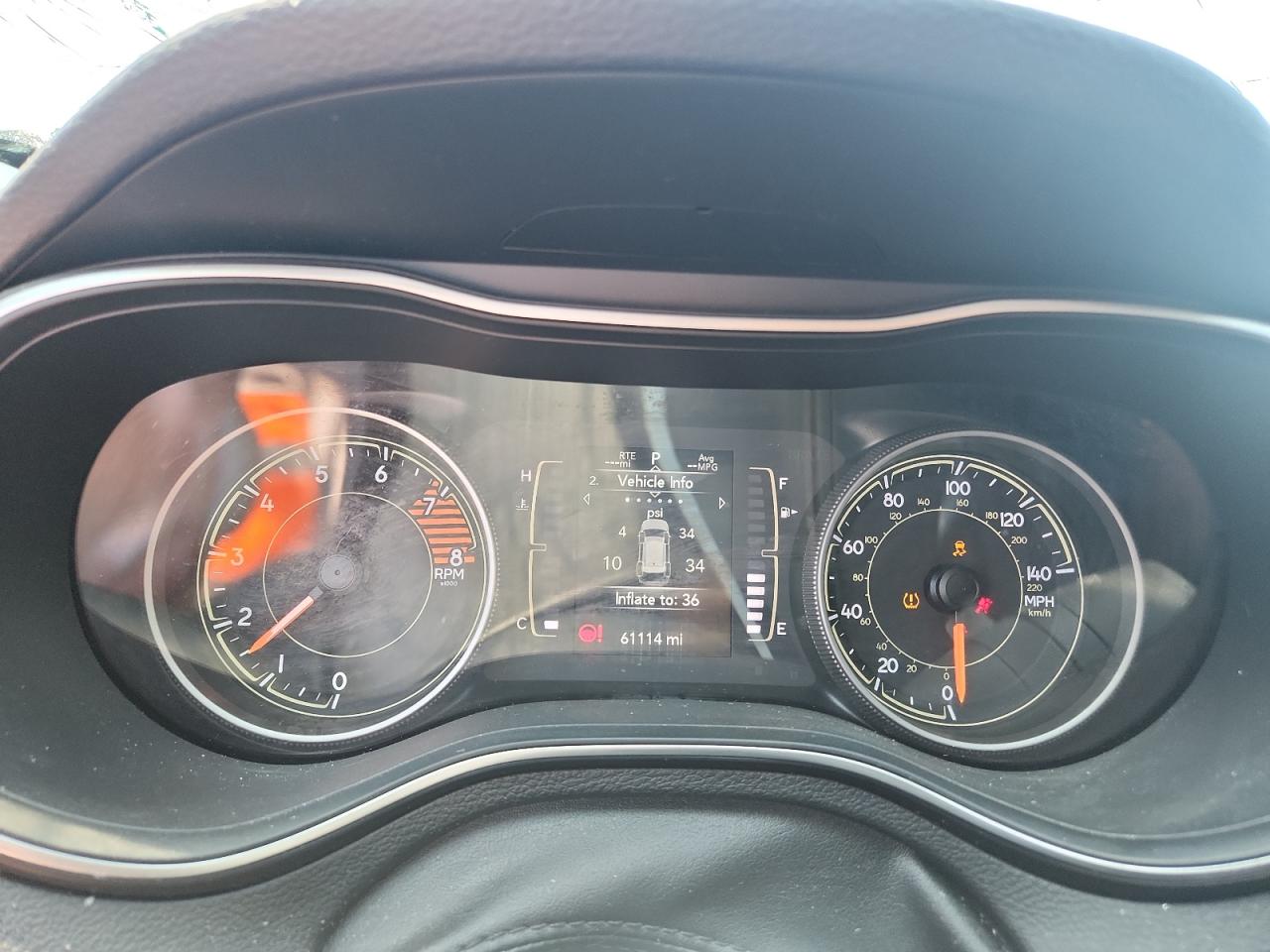 2019 JEEP CHEROKEE LATITUDE PLUS photo 9
