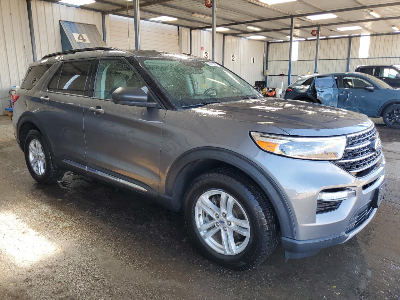 2023 FORD EXPLORER XLT photo 7