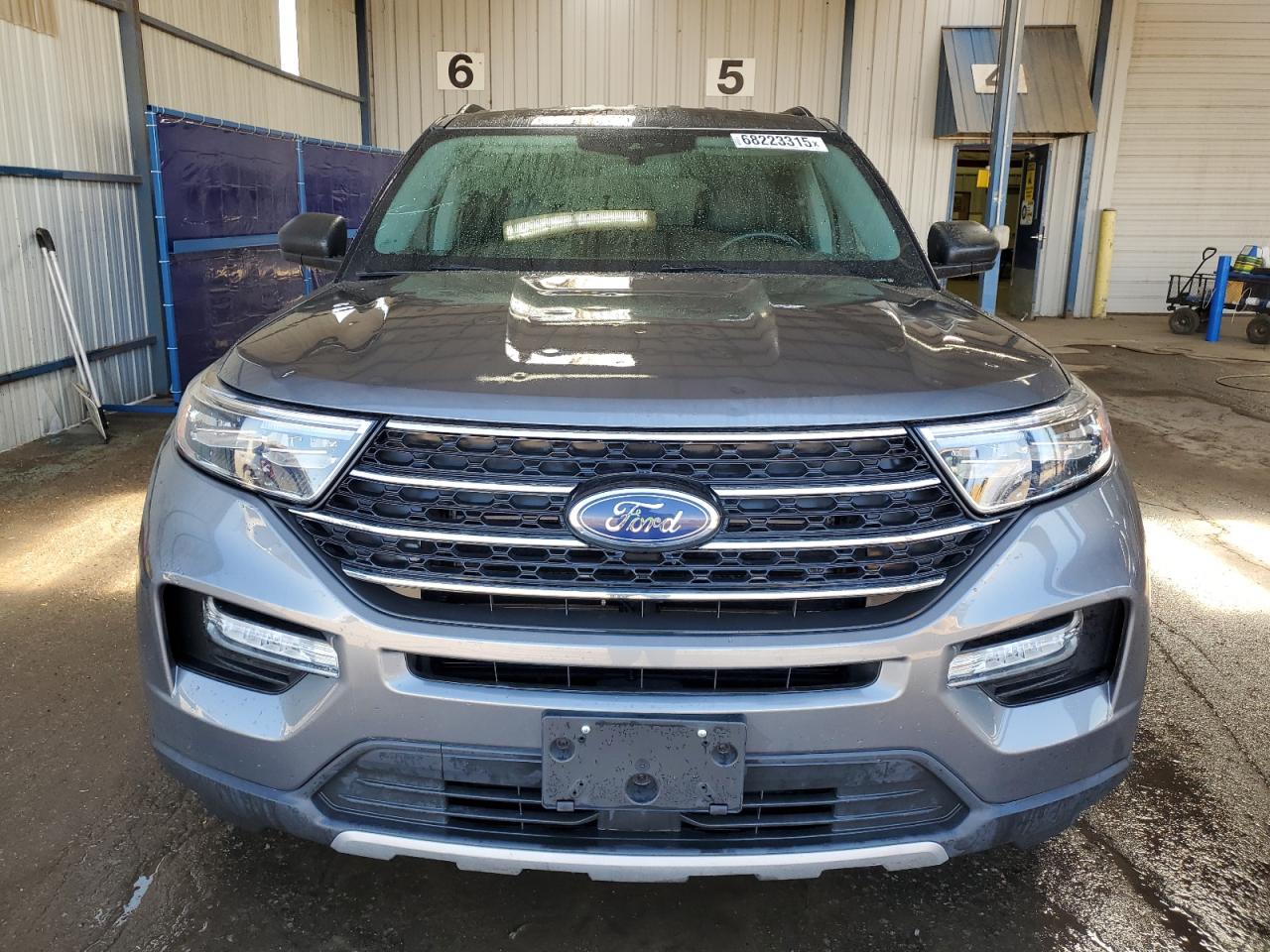 2023 FORD EXPLORER XLT photo 9