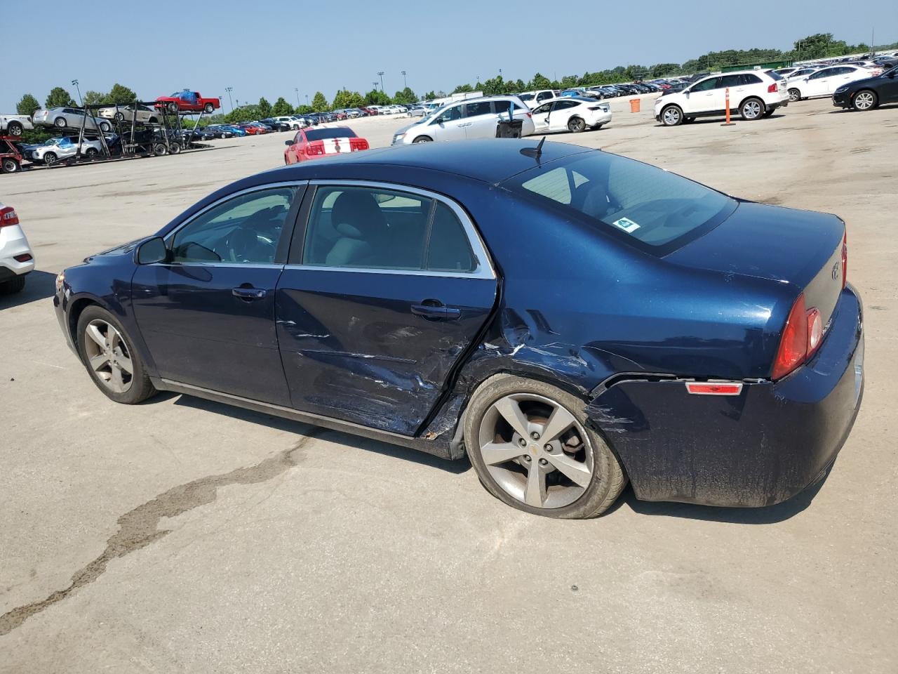 2011 CHEVROLET MALIBU 1LT photo 3