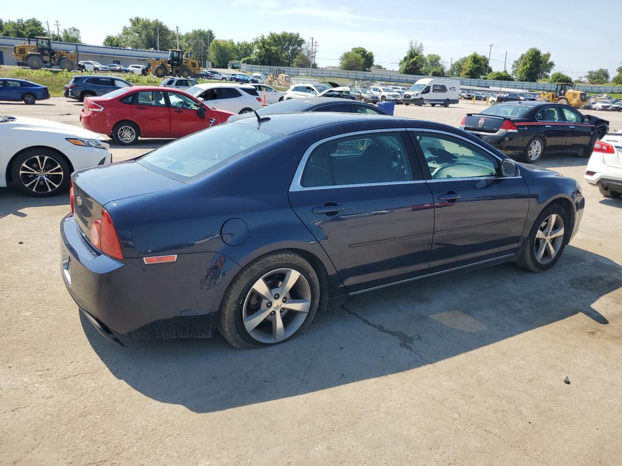 2011 CHEVROLET MALIBU 1LT photo 5