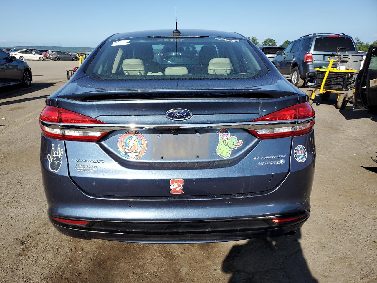 2018 FORD FUSION TITANIUM/PLATINUM HEV photo 21
