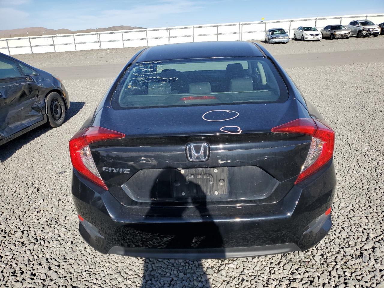 2016 HONDA CIVIC LX photo 11