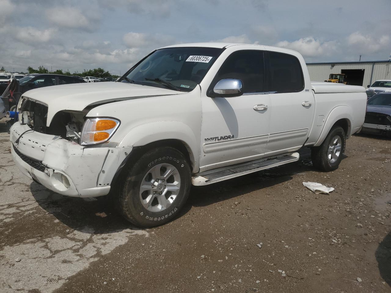 2004 TOYOTA TUNDRA