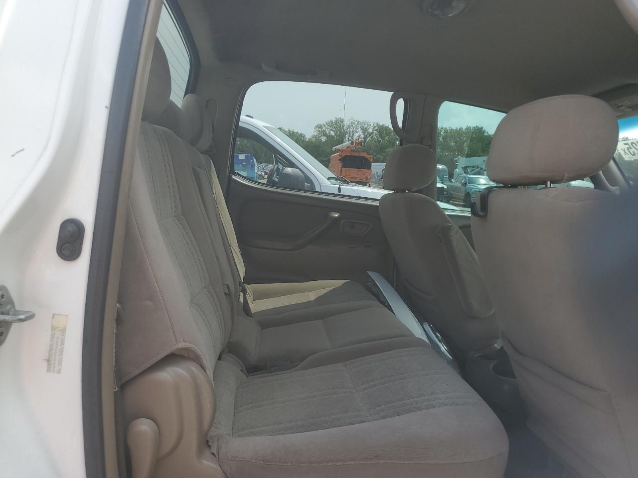 2004 TOYOTA TUNDRA DOUBLE CAB SR5 photo 11