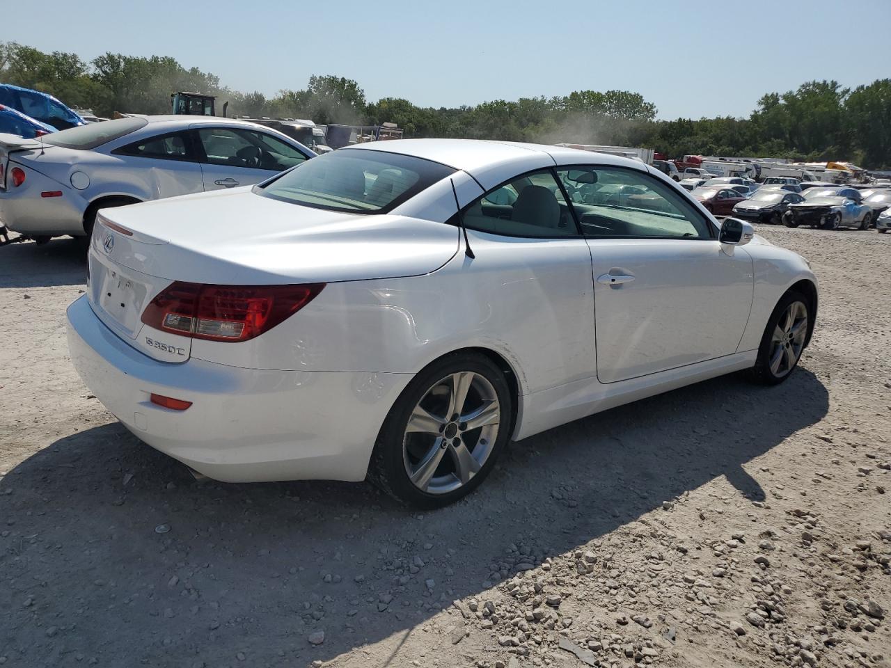2012 LEXUS IS 350 photo 3