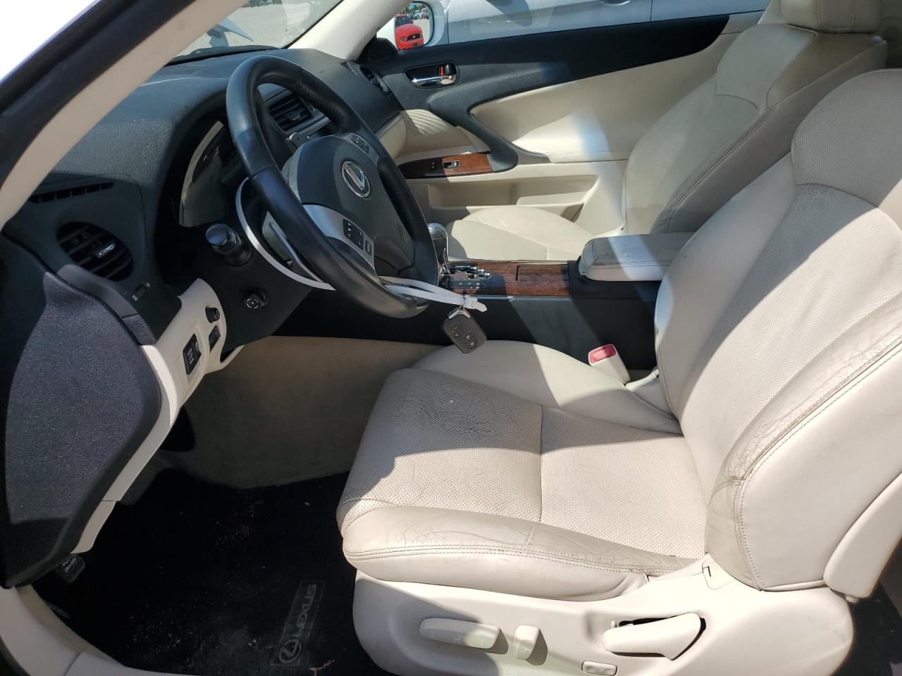 2012 LEXUS IS 350 photo 7