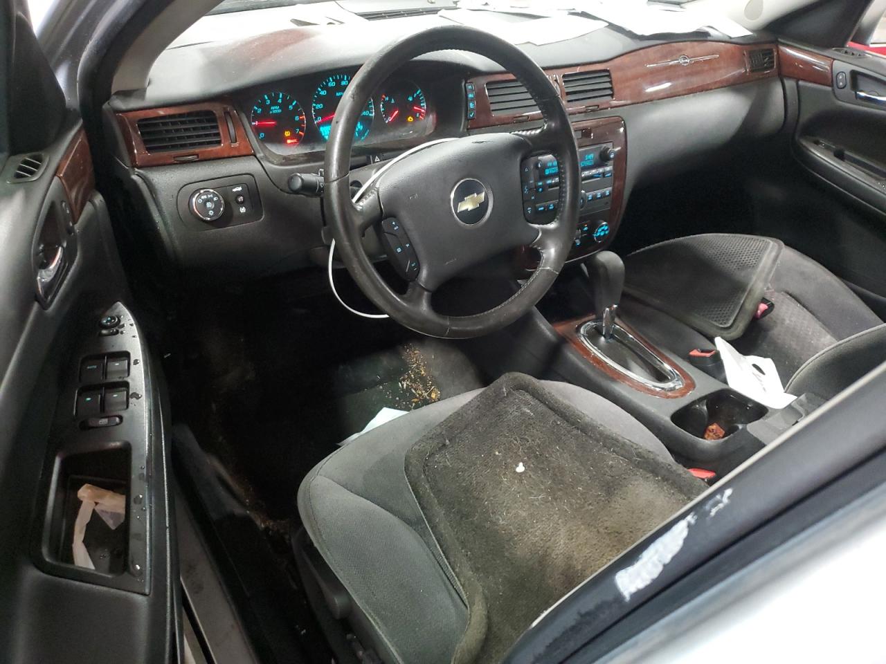 2010 CHEVROLET IMPALA LT photo 15
