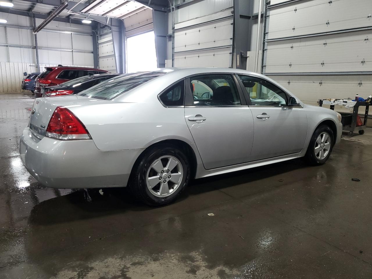 2010 CHEVROLET IMPALA LT photo 5