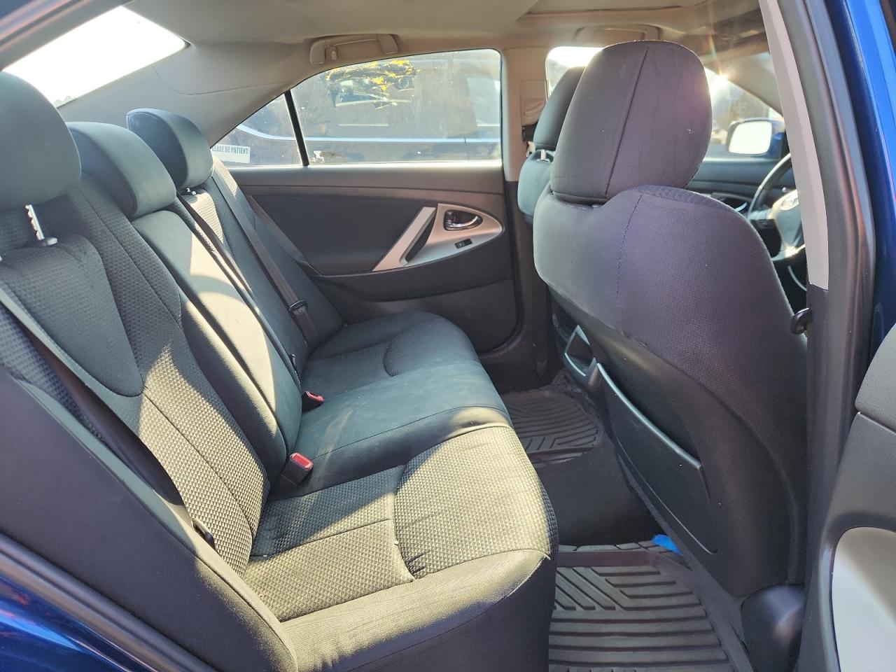 2010 TOYOTA CAMRY BASE photo 28