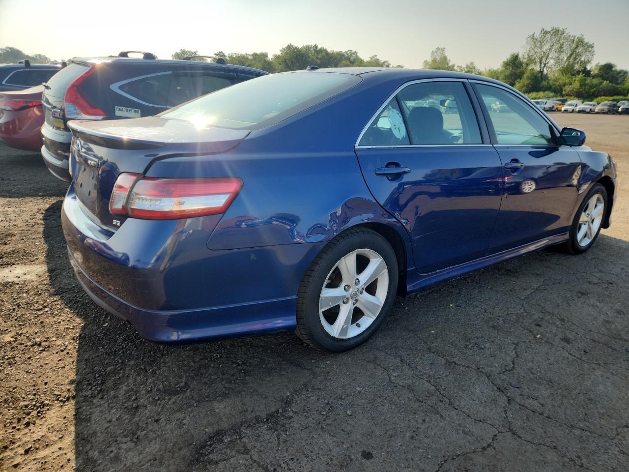 2010 TOYOTA CAMRY BASE photo 7
