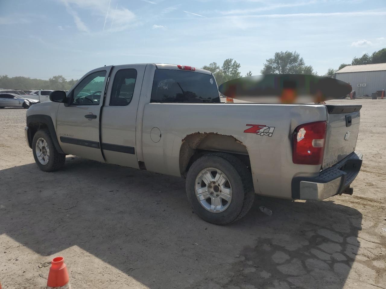 2009 CHEVROLET SILVERADO K1500 LT photo 4