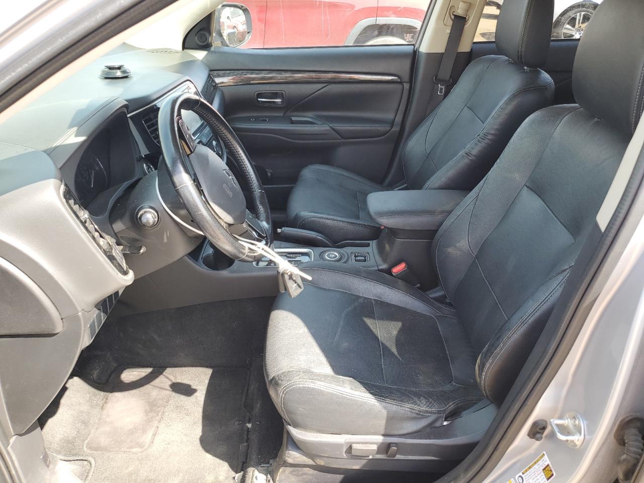 2016 MITSUBISHI OUTLANDER SE photo 7